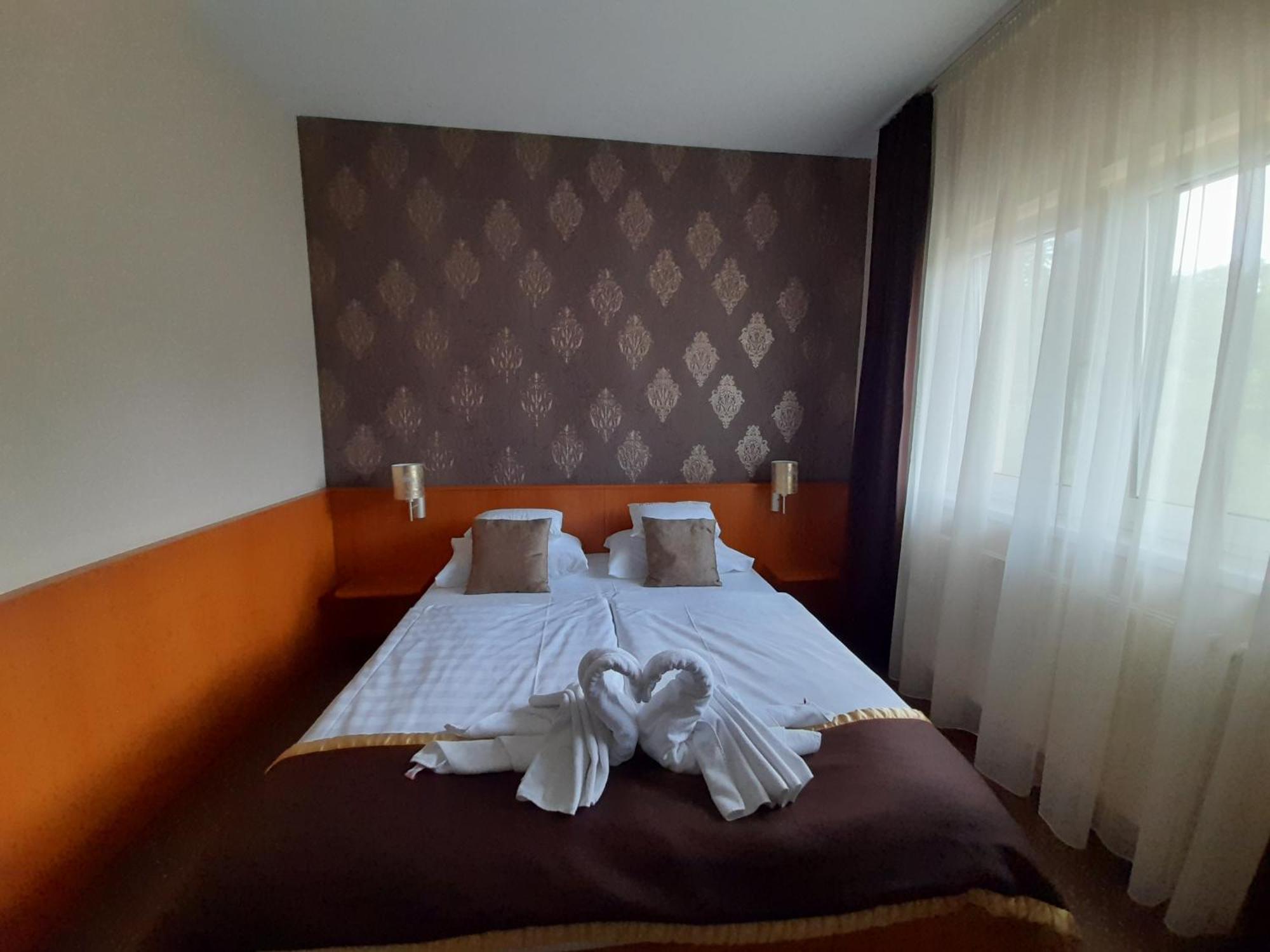 Platan Hotel