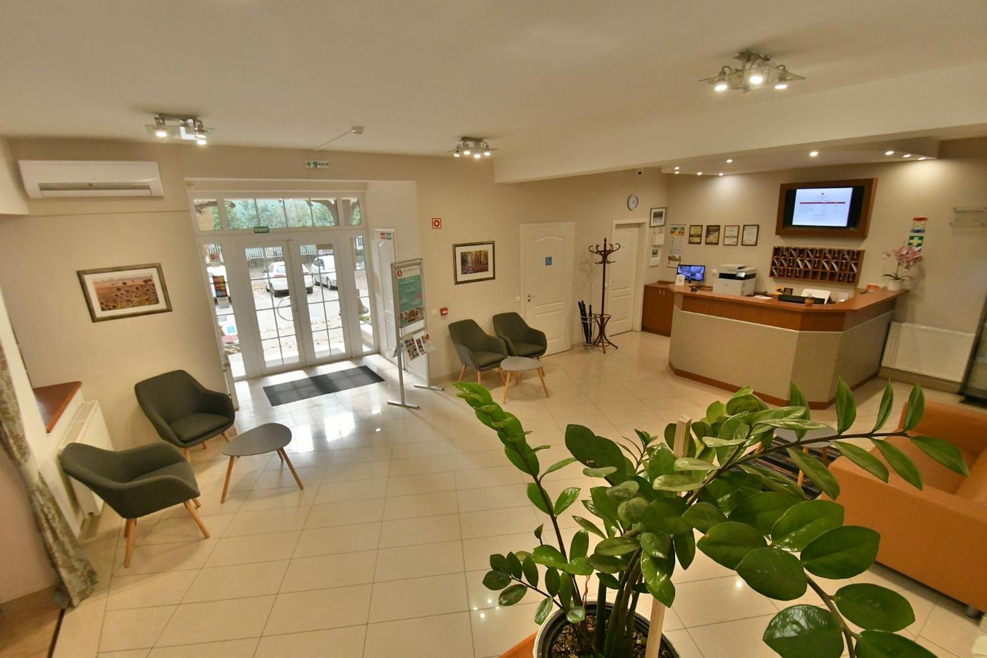 Platan Hotel 3*