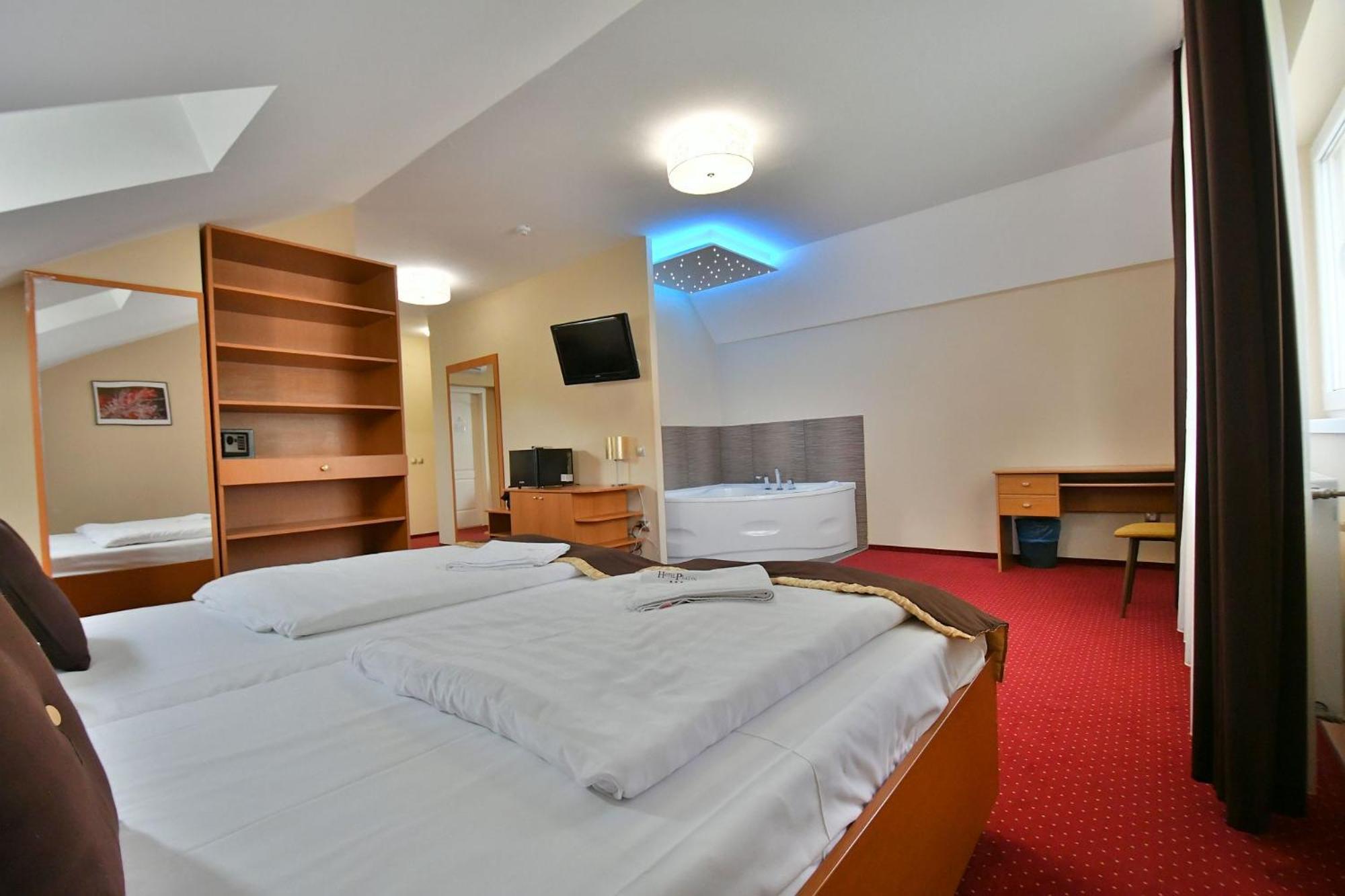 Platan 3* Székesfehérvár