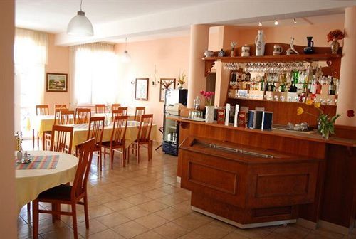Hotel Platan